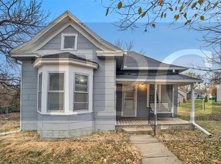 14 W Brown St, Liberty, MO 64068