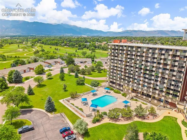 411 Lakewood Cir APT C1004, Colorado Springs, CO 80910