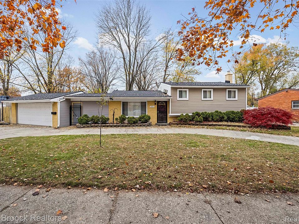 1st image of 22025 Ontaga St