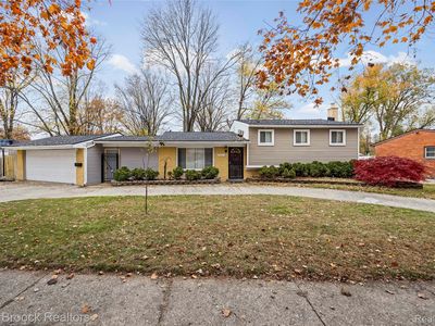 22025 Ontaga St, Farmington, MI, 48336