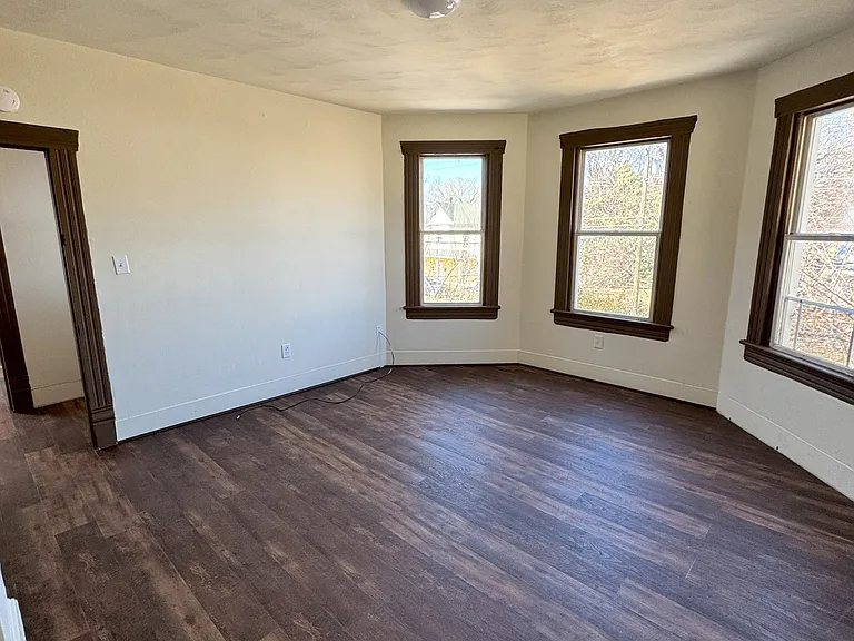 1021 Dale Ave SE #B — Photo 11