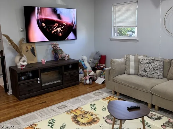 50 S Main St #1B, Lodi Boro, NJ 07644