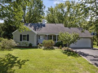 123 Simsbury Dr, Ithaca, NY 14850