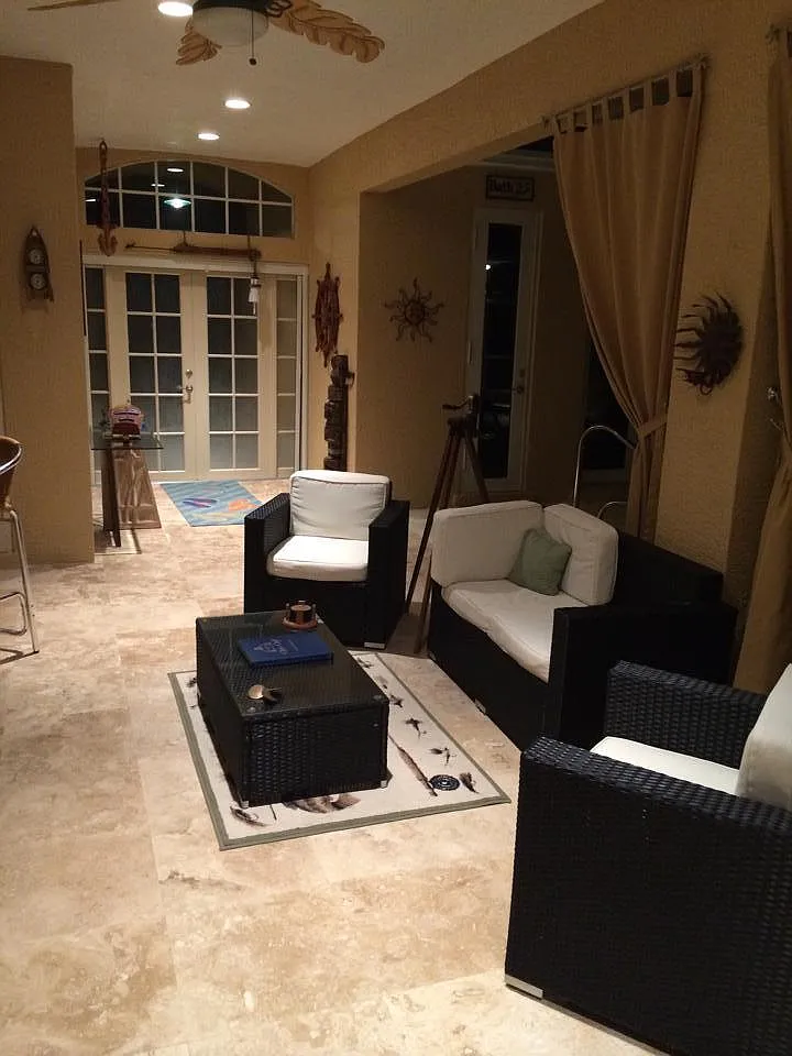 1 bed, 2300 sqft, $1,185 — Photo 3