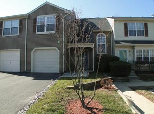 290 Michael J Smith Ct, Somerset, NJ 08873