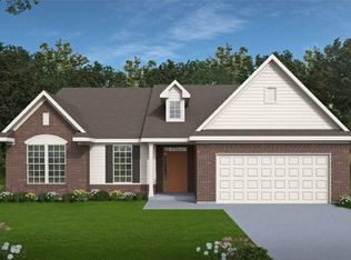 121 Saundra Dr, Fortville, IN 46040