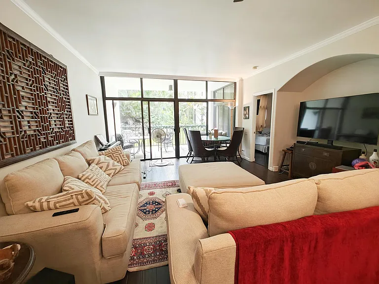 1020 Aoloa Pl #101B — Photo 4