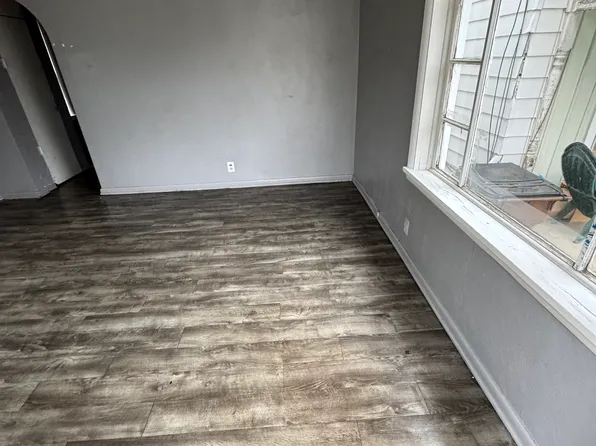 587 S Main St, Arcanum, OH 45304