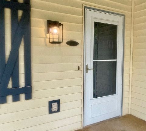 5th image of 602 Sandhill Cir SE