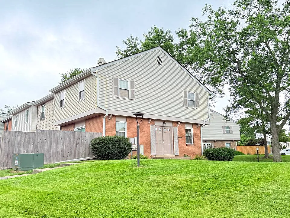 7609 Dover Ct