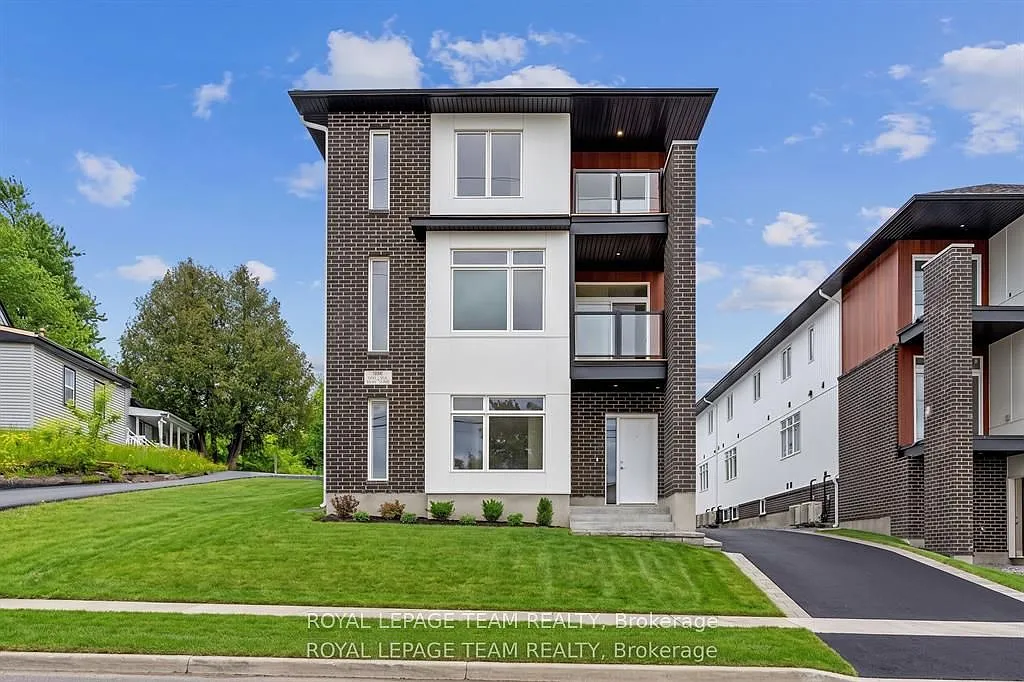 2 bed, $2,300 — Photo 1