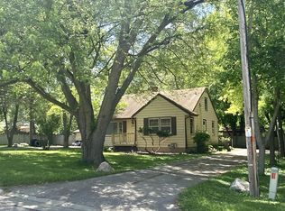 4002 45th Ave, Kenosha, WI 53144