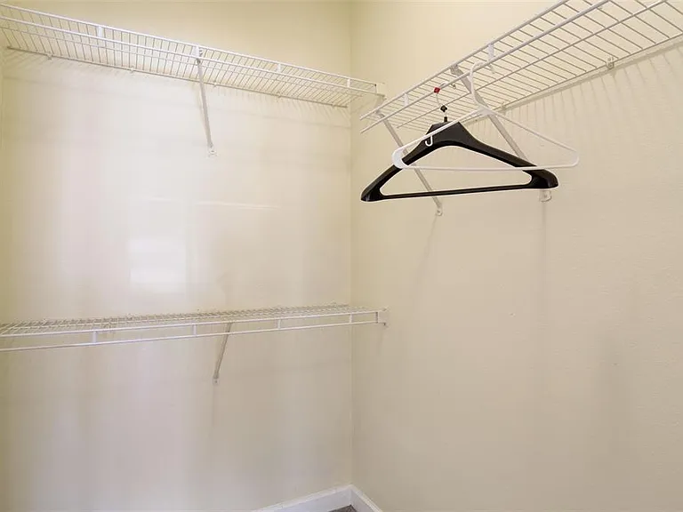 18332 Bridle Club Dr #18332 — Photo 18
