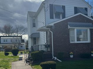 12 Fillmore St, Bristol, PA 19007