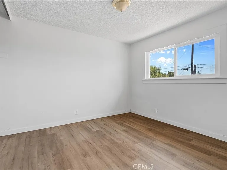 5351 Maitland St #3 — Photo 20