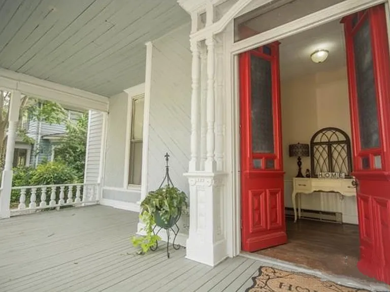 124 Reid St #124 — Photo 7