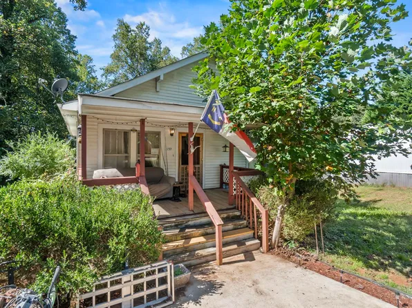 157 Stoney Brook Dr, Boiling Springs, SC 29316