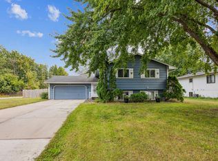 7816 Beard Ave N, Brooklyn Park, MN 55443