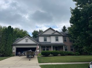 3840 Fraser Dr NE, Rockford, MI 49341