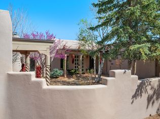 5 Estrella De La Manana, Santa Fe, NM 87508