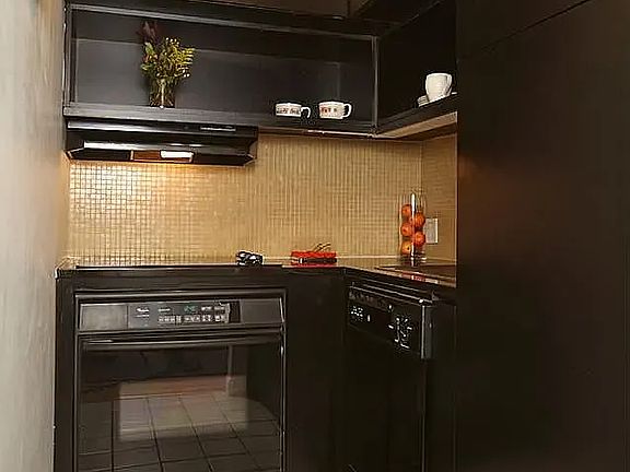 5th image of 56 Pine St APT 7A