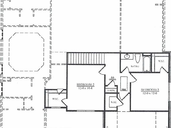 4th image of 648 Twin View Dr