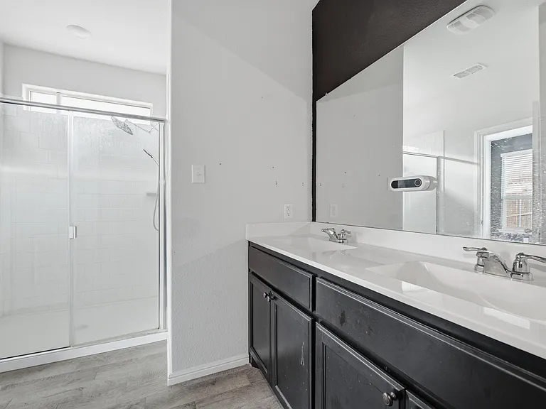 8520 Trickham Bnd — Photo 3