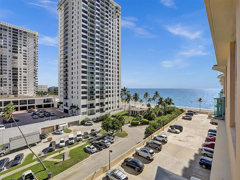 2501 S Ocean Dr #639 — Photo 9