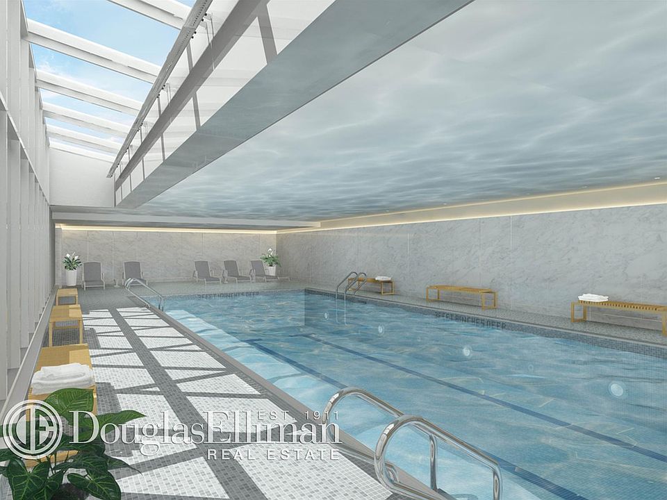 1st image of 257 Gold St APT 909