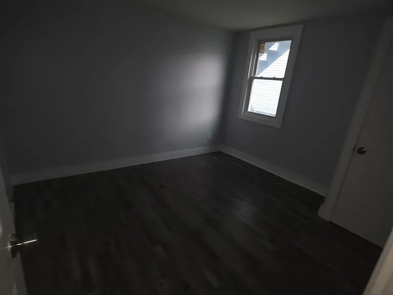 159 Oakwood Pl #B — Photo 7