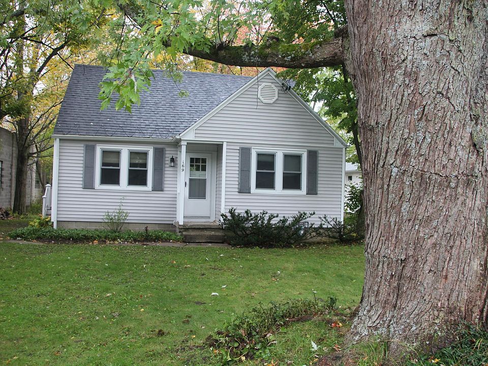 1st image of 169 W Fillmore Ave