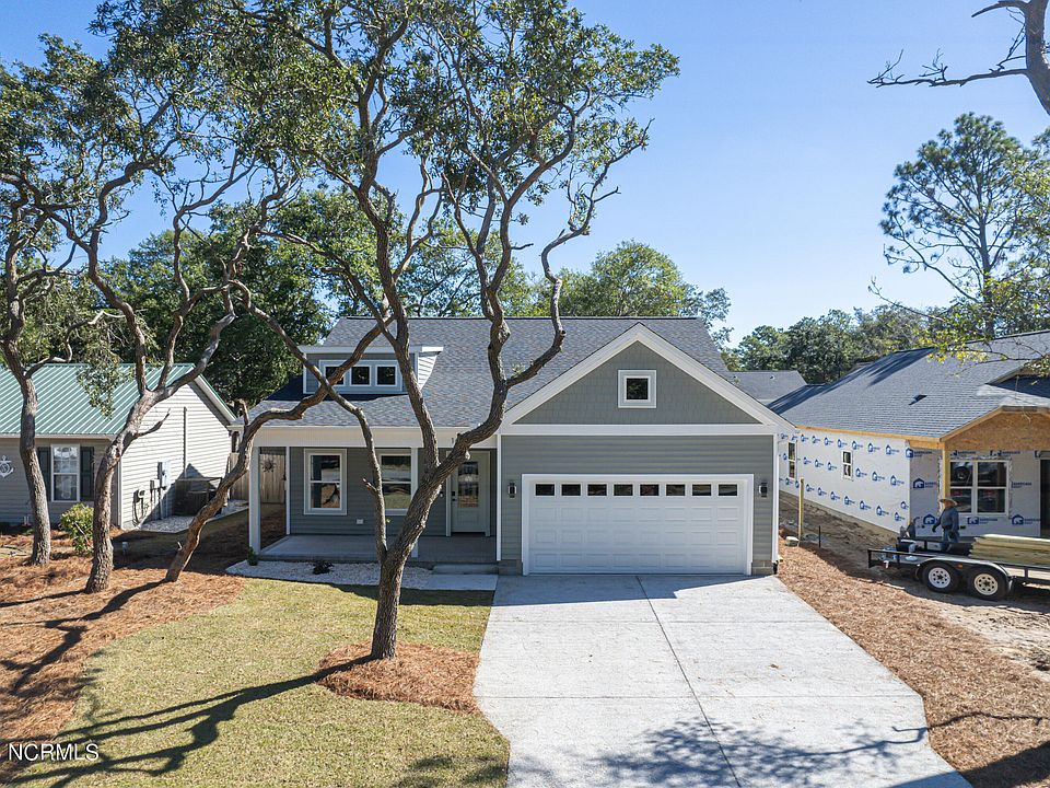 1st image of 164 NW 10th Street
