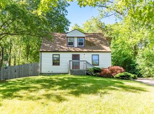 3106 Edgewood Dr, Ann Arbor, MI 48104