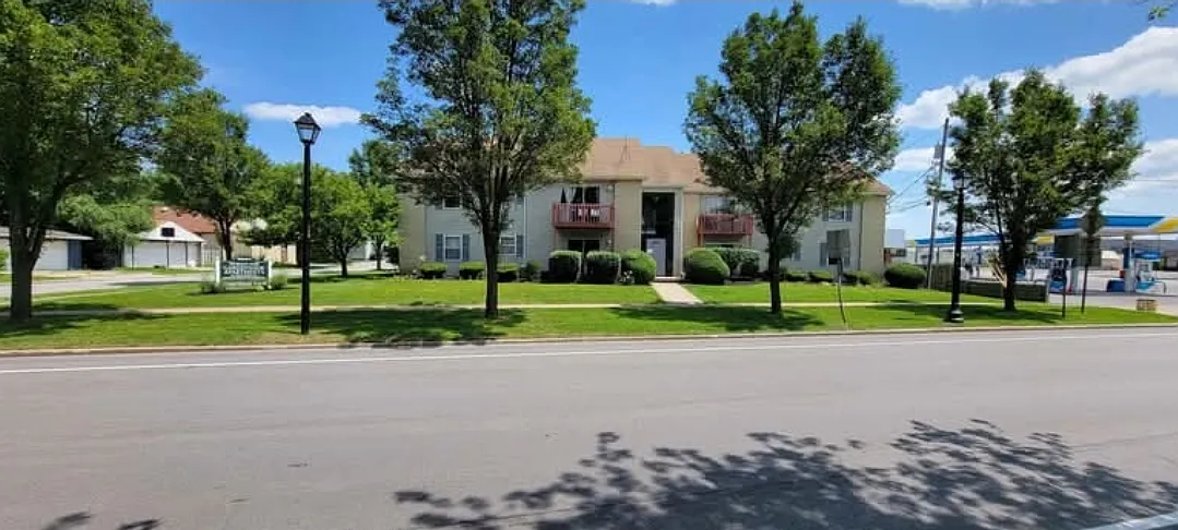 2 bed, 1000 sqft, $1,500 — Photo 3
