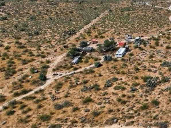 2035 230th St W, Rosamond, CA 93560