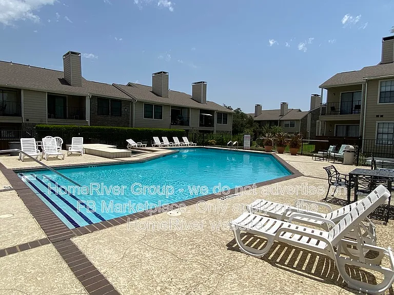 4748 Old Bent Tree Ln #302 — Photo 11