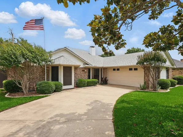 630 Park Ln, Highland Village, TX 75077