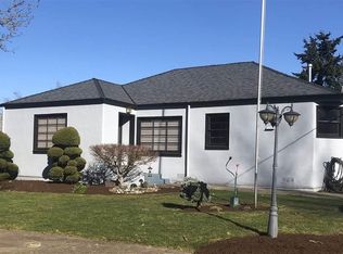 215 May St, Mount Angel, OR 97362