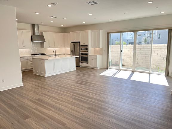 3rd image of 27161 Scrub Oak Ct