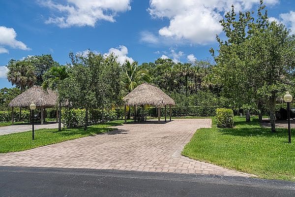 1st image of 146 S Cortez Dr #146