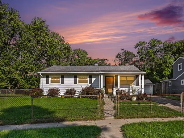 2773 Woodruff Ln, Ypsilanti, MI 48198