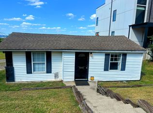 6014 Hill Circle Dr, Nashville, TN 37209