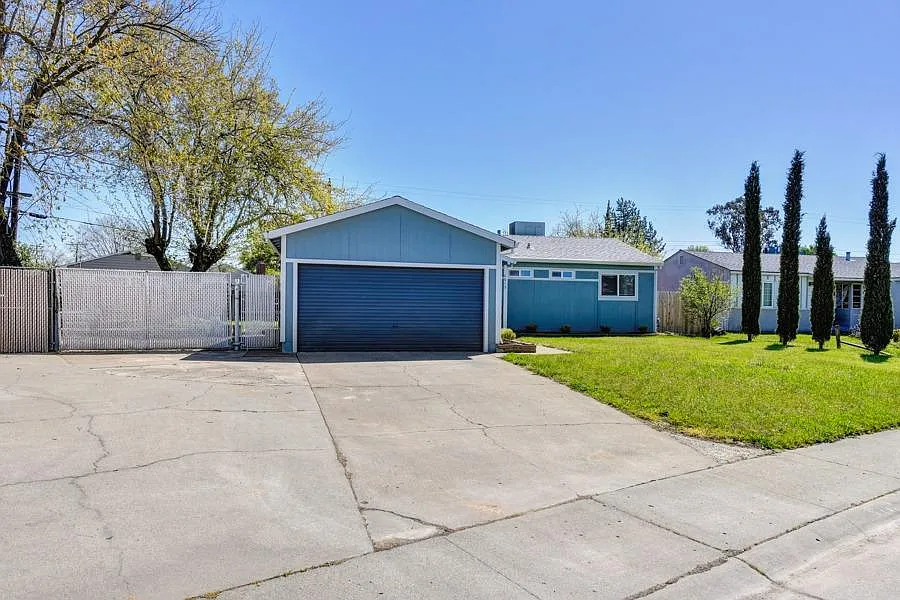 6613 Dawson Way photo 1