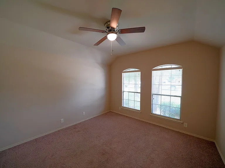 15805 Fair Ln — Photo 41