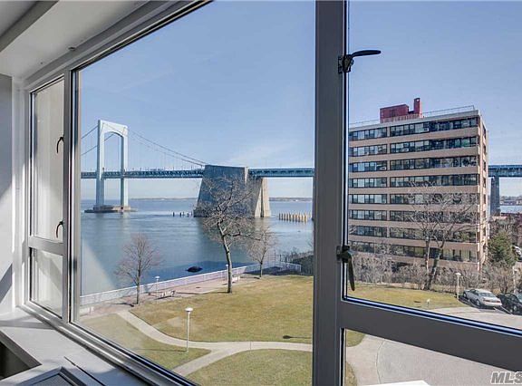 2nd image of 16625 Powells Cove Blvd APT 4L