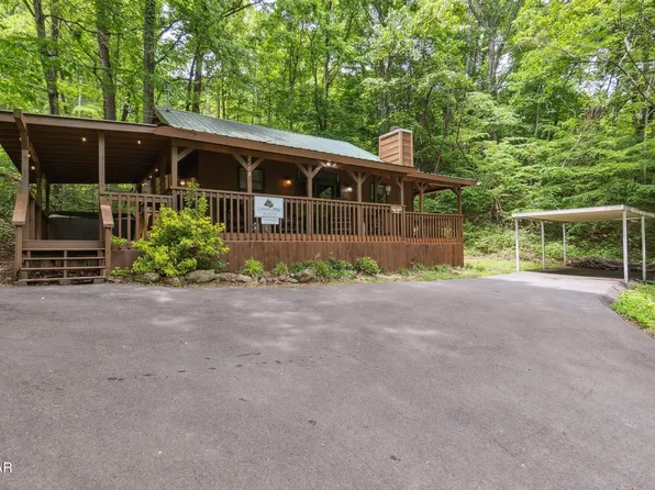 2108 Redmond Way, Sevierville, TN 37876