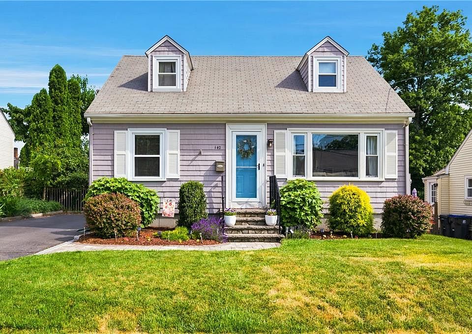 1st image of 142 Mowry Ave