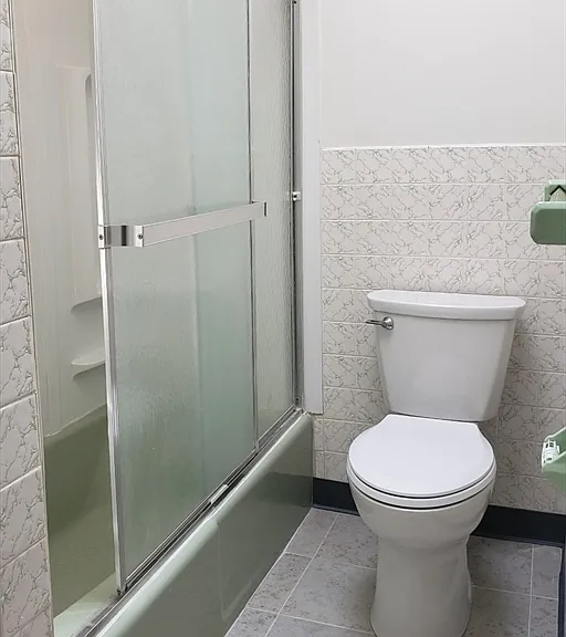 924 Beacon St #8 — Photo 12