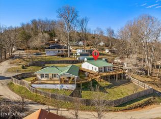 554 Flat Hollow Marina Rd, Speedwell, TN 37870
