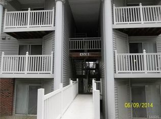 4308 Arrow Tree Dr APT I, Saint Louis, MO 63128